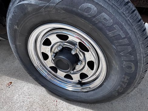 Used 1994 Nissan Pickup XE image 9