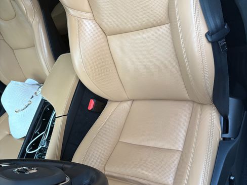 Used 2023 Volvo XC90 T8 Ultimate w/ Lounge Package image 24