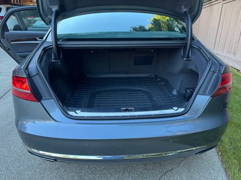 Used 2015 Audi A8 4.0T image 10