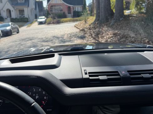 Used 2021 Land Rover Defender 110 X image 27