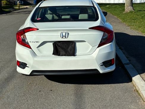 Used 2018 Honda Civic LX image 14