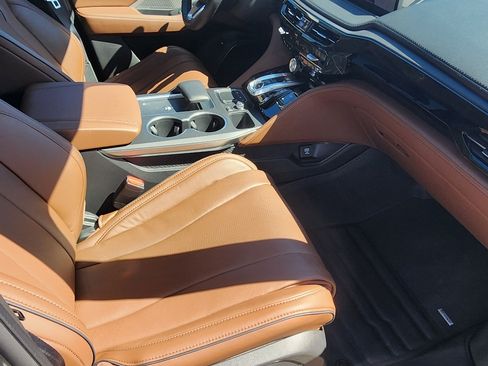 Used 2023 Acura MDX SH-AWD w/Advance Pkg Sport Uti image 17