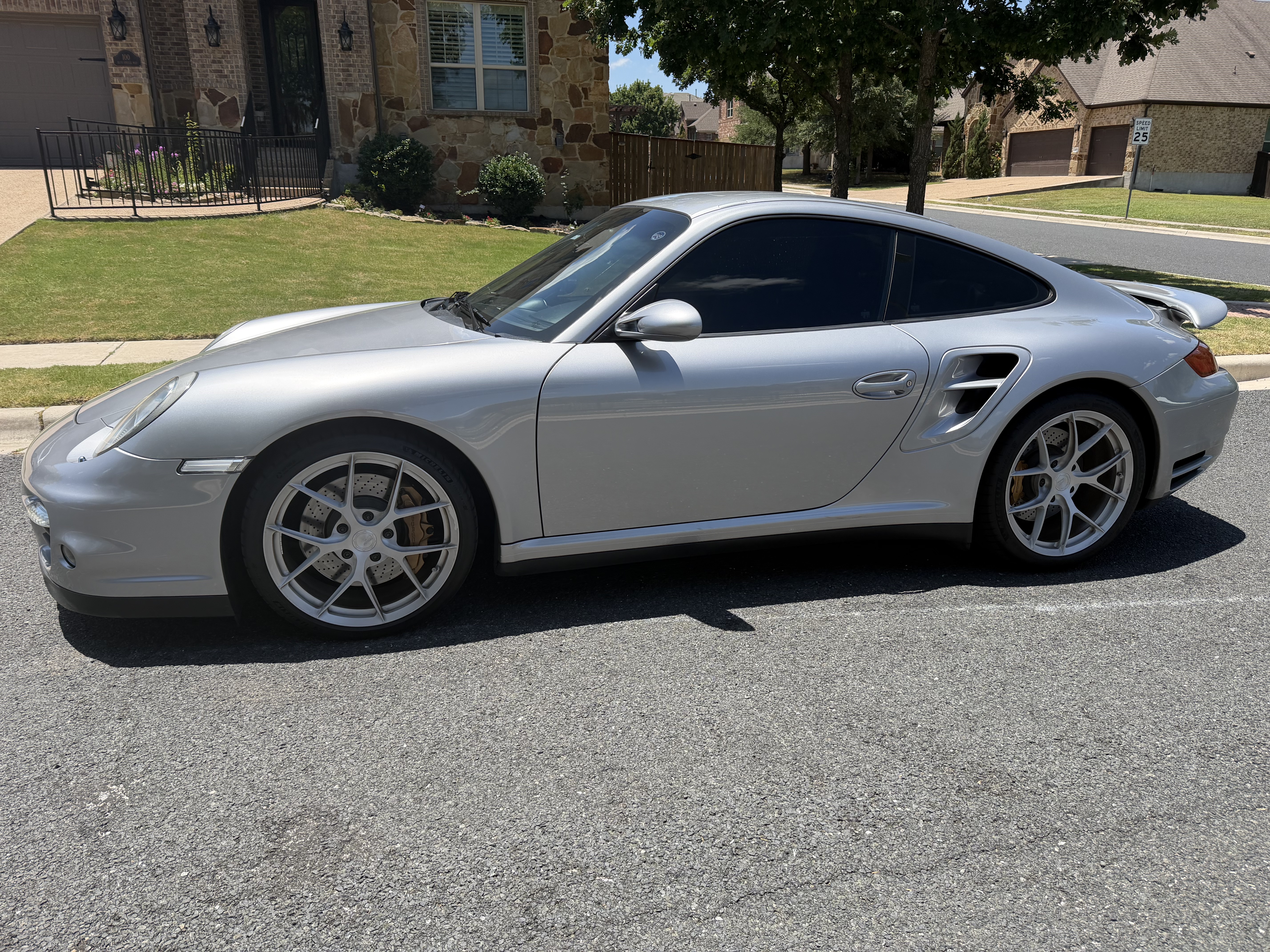 Used 2007 Porsche 911 Turbo AWD/4WD image 1