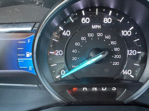 Used 2016 Ford Explorer XLT w/ Equipment Group 202A image 19