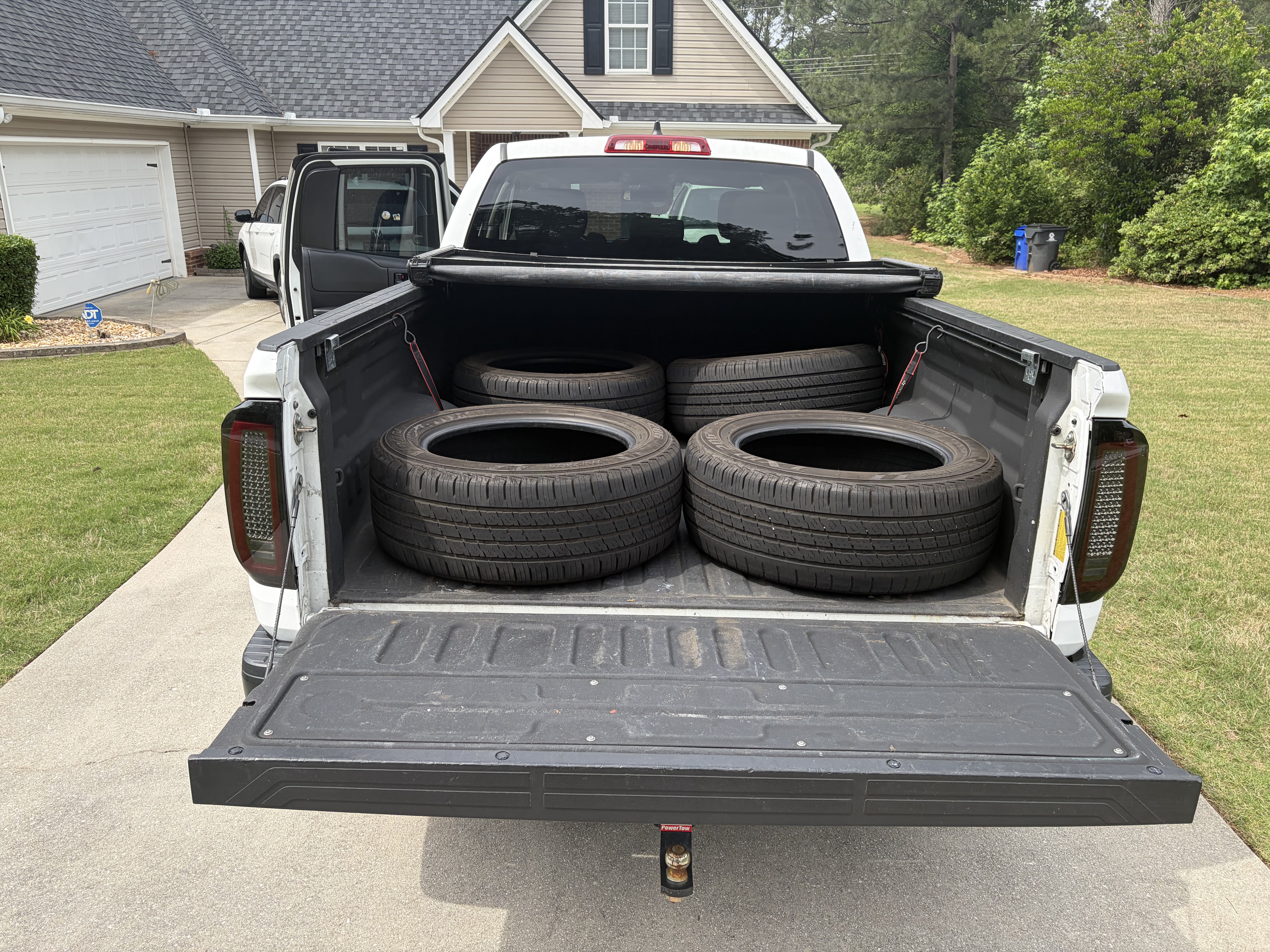 Used 2020 Toyota Tundra SR RWD image 12