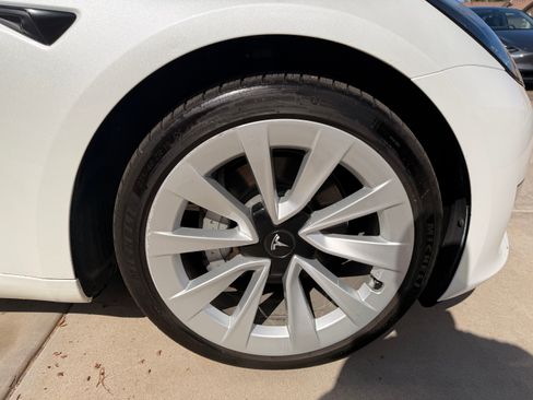 Used 2023 Tesla Model 3 Standard Range RWD image 12