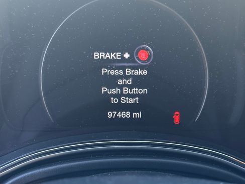 Used 2017 Jeep Grand Cherokee SRT image 8