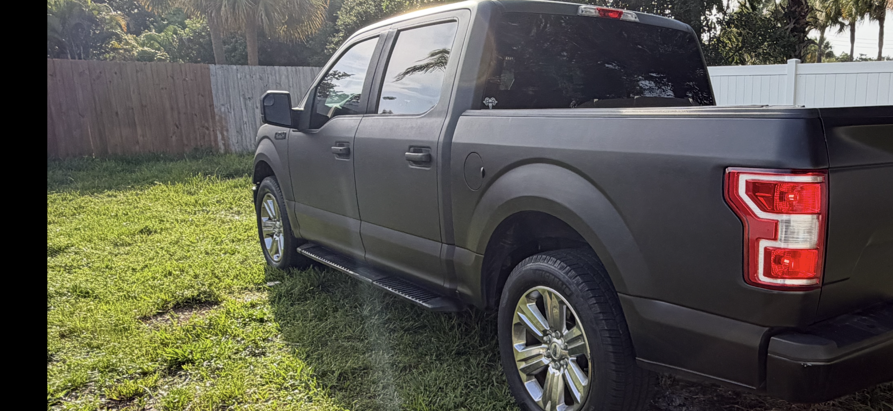 Used 2019 Ford F150 XL w/ Equipment Group 101A Mid RWD image 5