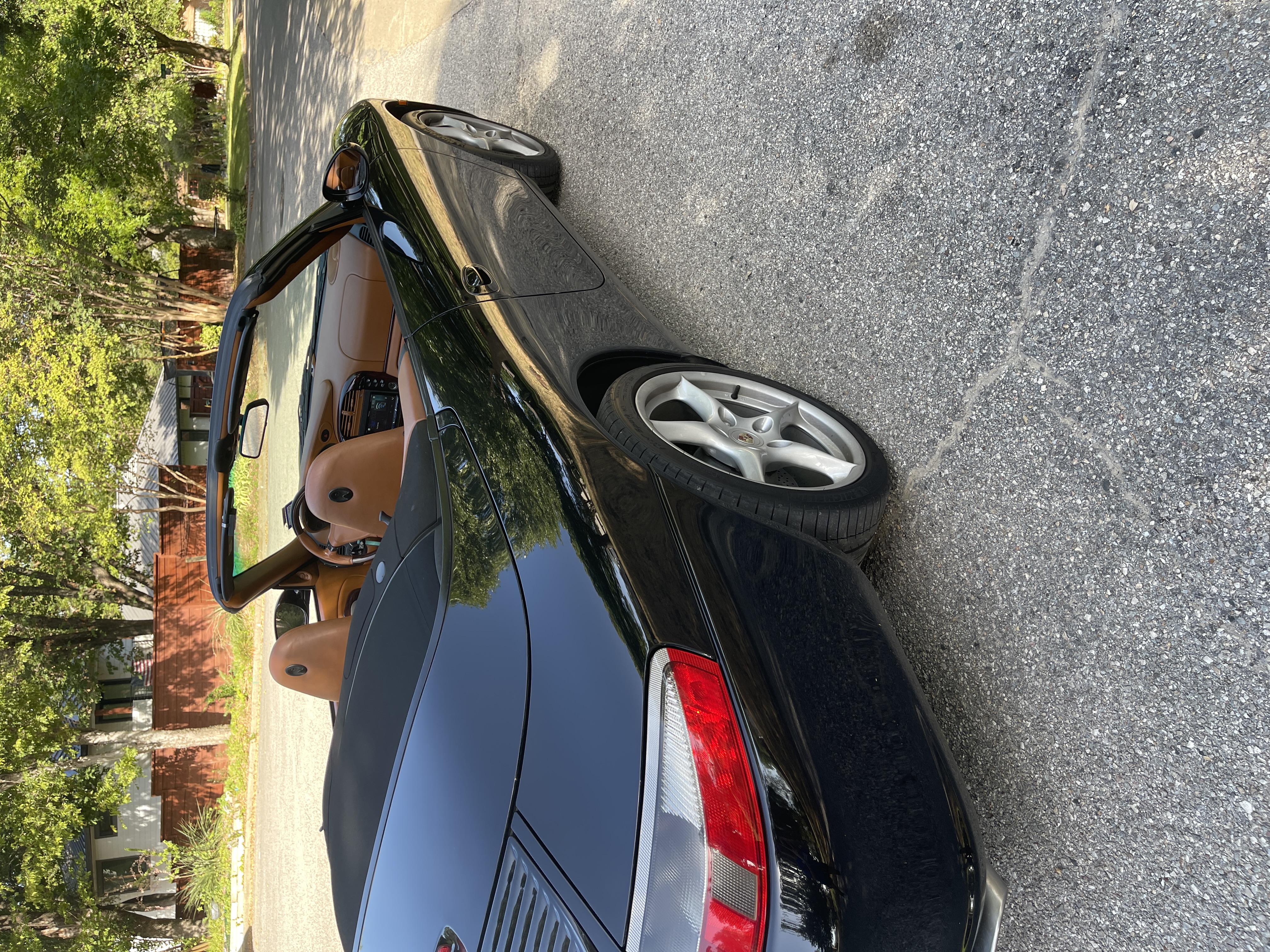Used 2003 Porsche 911 Cabriolet image 4