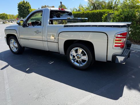 Used 2012 Chevrolet Silverado 1500 LT w/ Interior Plus Package RWD image 2