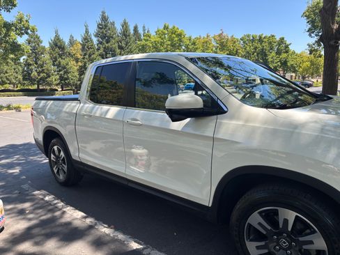 Used 2019 Honda Ridgeline RTL-T image 8