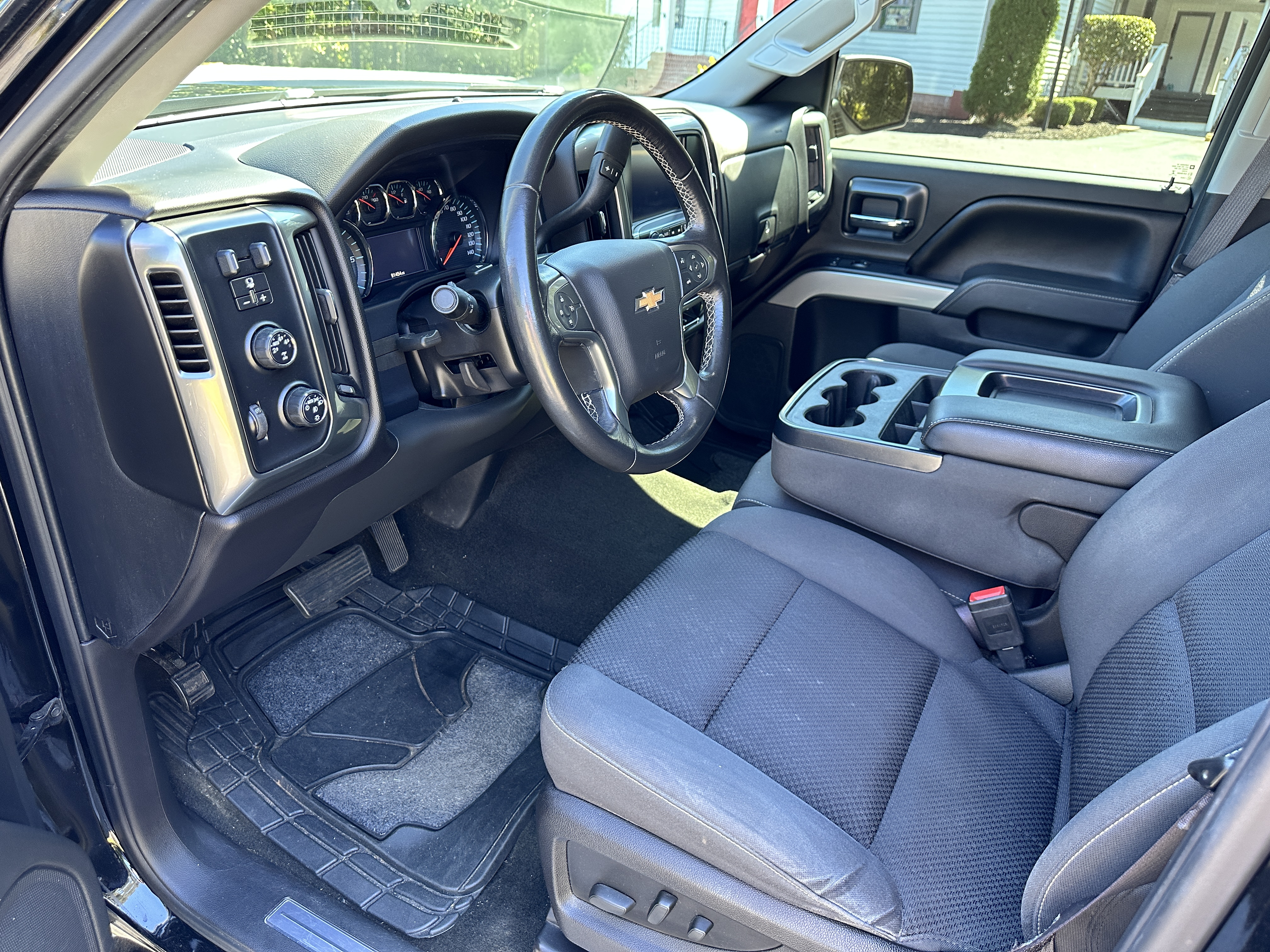 Used 2016 Chevrolet Silverado 1500 LT w/ All Star Edition AWD/4WD image 9