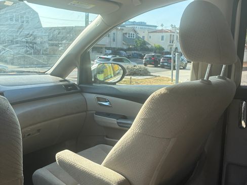 Used 2014 Honda Odyssey EX image 11