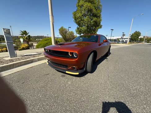 Used 2020 Dodge Challenger GT w/ Plus Package image 18