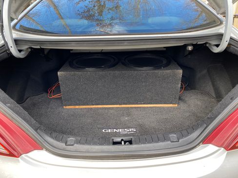 Used 2013 Hyundai Genesis 2.0T image 9