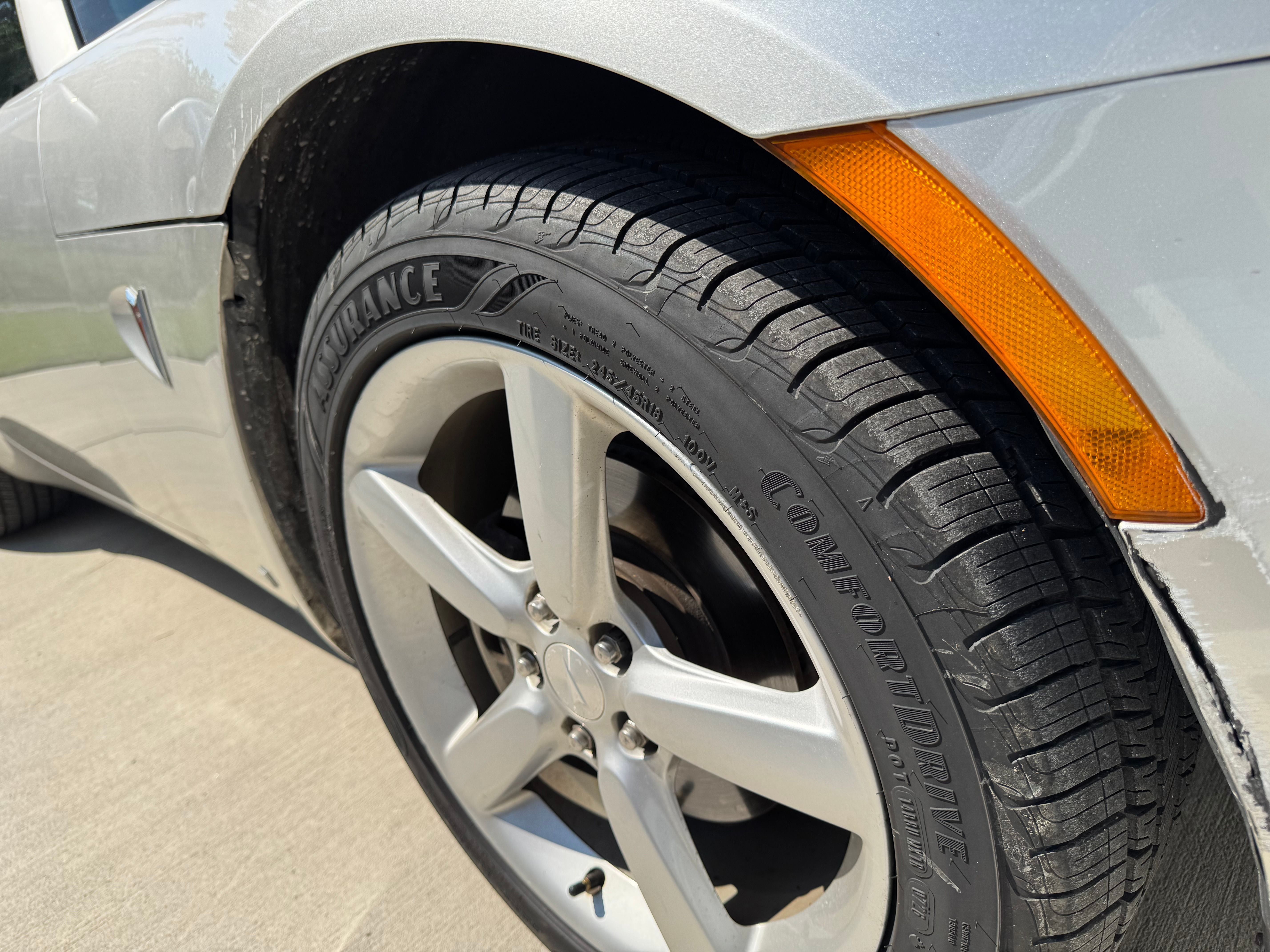 Used 2009 Pontiac Solstice Coupe RWD image 18