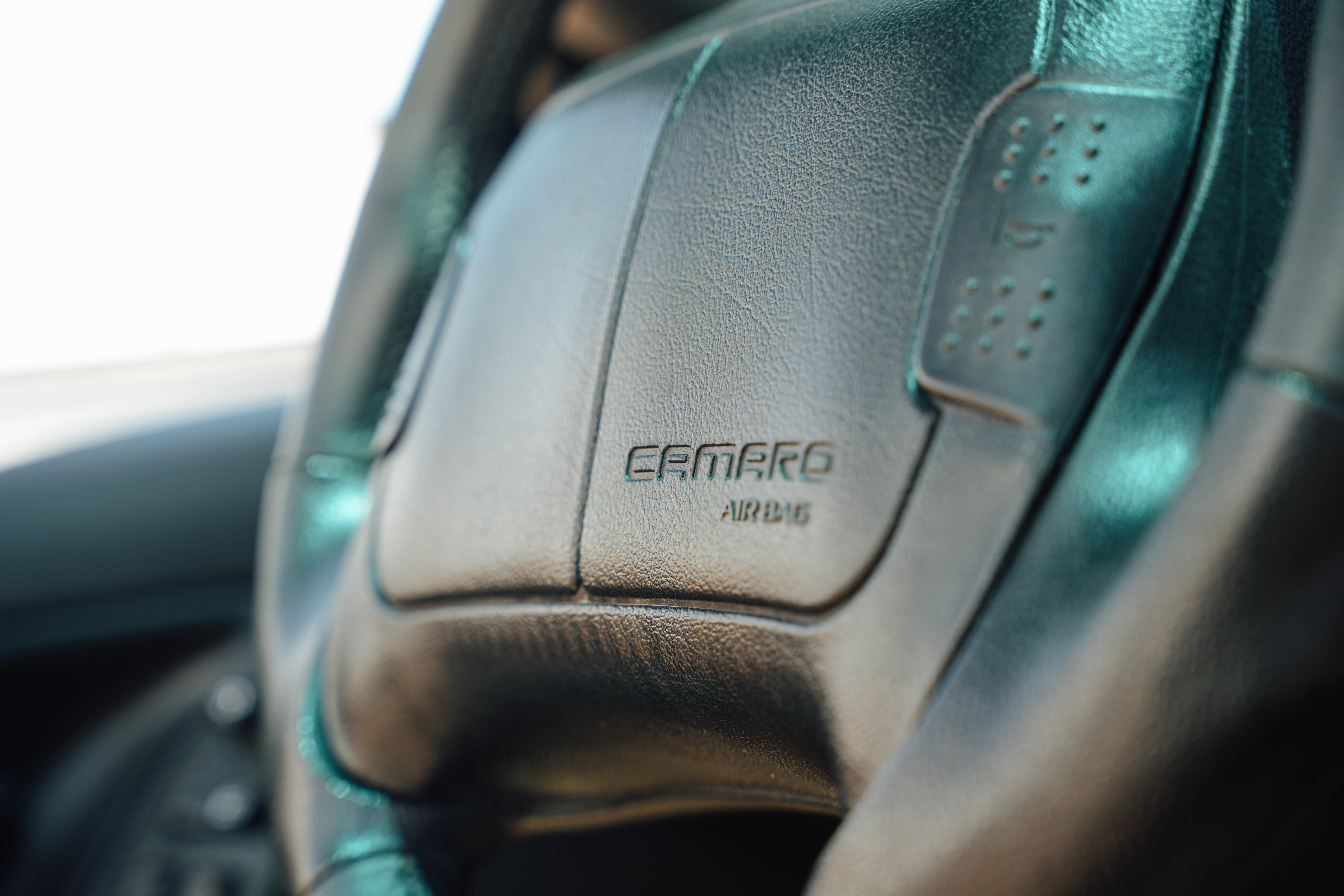 Used 1995 Chevrolet Camaro LT RWD image 12