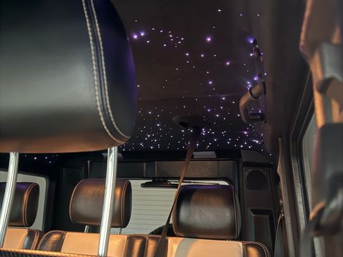 Used 2017 Mercedes-Benz G 550 image 16