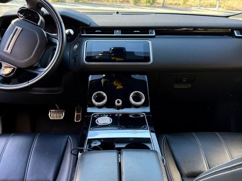 Used 2020 Land Rover Range Rover Velar R-Dynamic S AWD/4WD image 9