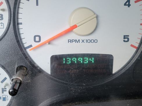 Used 2005 Dodge Ram 3500 Truck SLT w/ Quad Cab Big Horn Value Group image 12