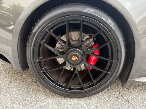 Used 2019 Porsche 911 Targa 4 GTS image 30