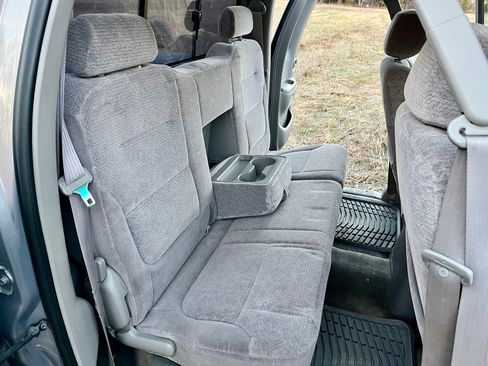 Used 2001 Toyota Tundra Limited image 16
