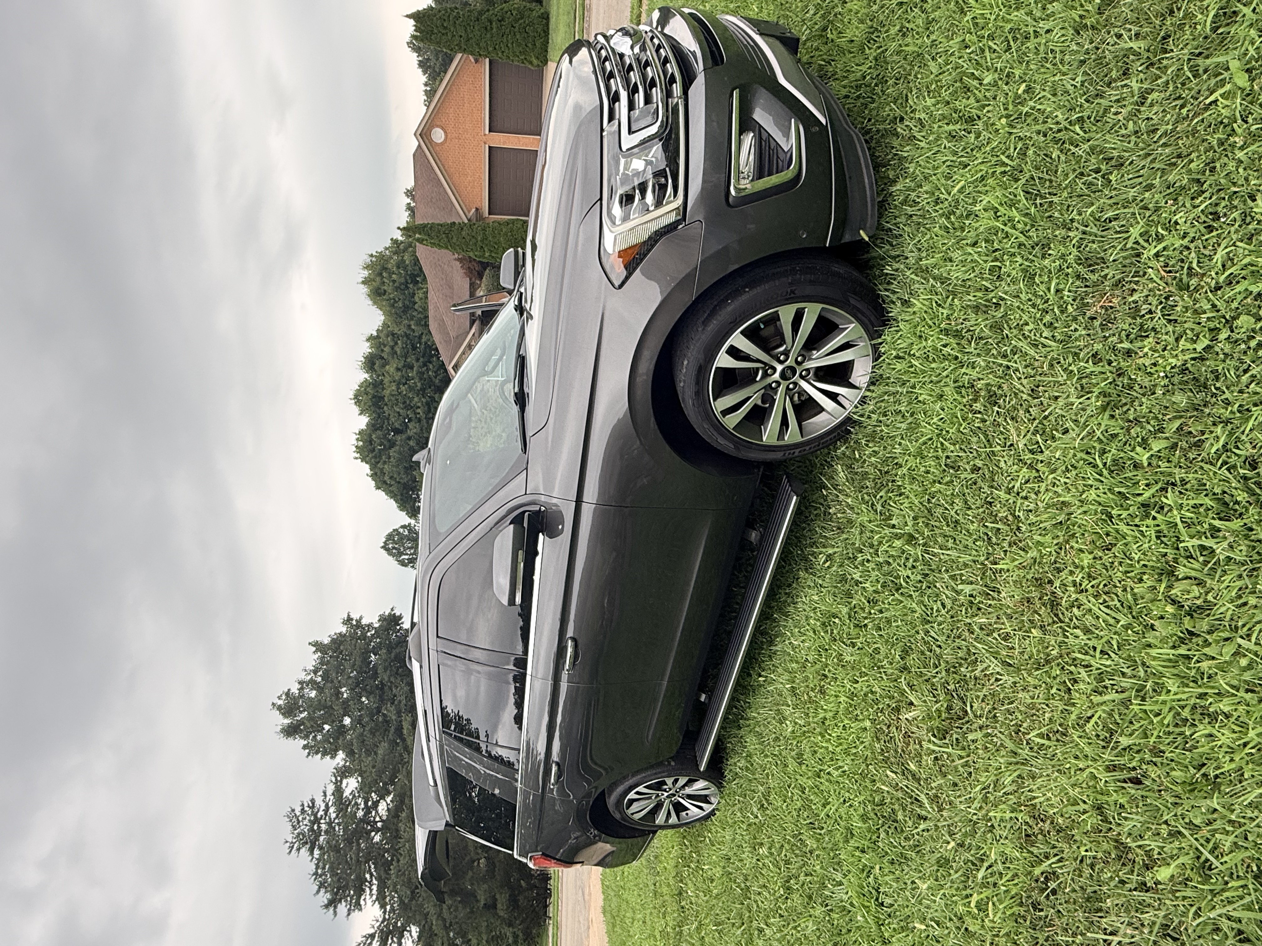 Used 2020 Ford Expedition Limited w/ Equipment Group 302A RWD image 1