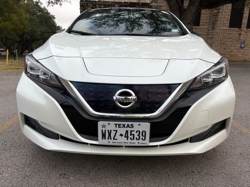 Used 2018 Nissan Leaf SL w/ SL Technology Package image 2