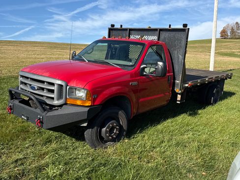 Used 1999 Ford F550 2WD Regular Cab Super Duty image 4