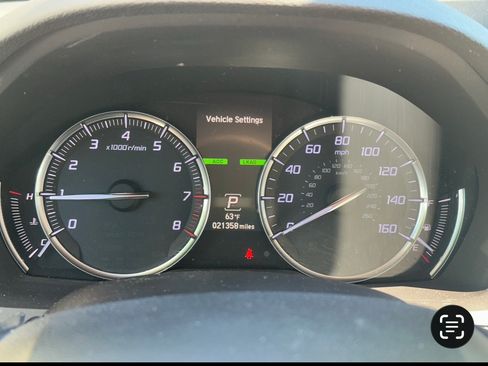 Used 2019 Acura MDX SH-AWD w/ Technology Package image 2
