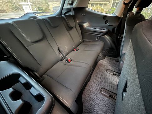 Used 2019 Subaru Ascent Premium image 8