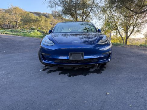 Used 2019 Tesla Model 3 Long Range image 5