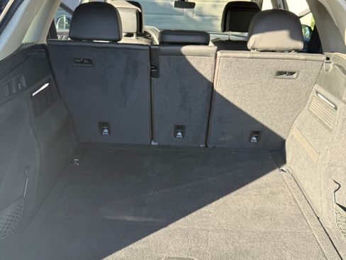 Used 2018 Audi Q5 2.0T Premium Plus w/ Premium Plus Package image 2