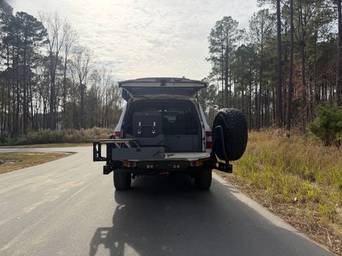 Used 2006 Toyota Land Cruiser image 6