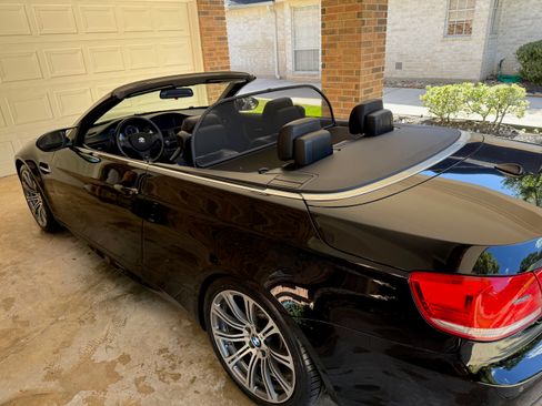 Used 2009 BMW M3 Convertible image 13