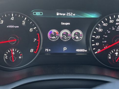 Used 2022 Kia Stinger GT2 w/ Scorpion Package image 31