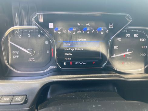 Used 2021 GMC Sierra 1500 AT4 w/ AT4 Premium Package AWD/4WD image 2