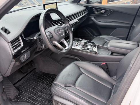 Used 2019 Audi Q7 3.0T Premium Plus image 11
