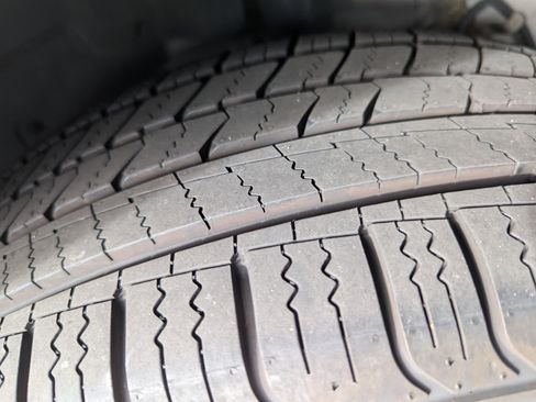 Used 2015 Ford Explorer 4WD image 25