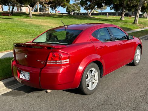 Used 2009 Dodge Avenger R/T w/ Premium Convenience Group FWD image 10
