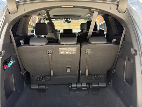 Used 2024 Honda Odyssey Sport image 6