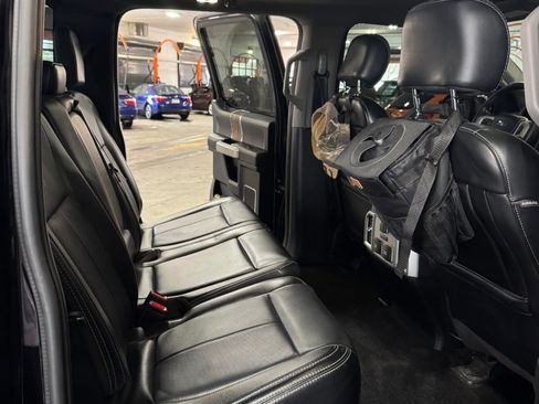 Used 2019 Ford F150 Lariat w/ Equipment Group 502A Luxury image 8