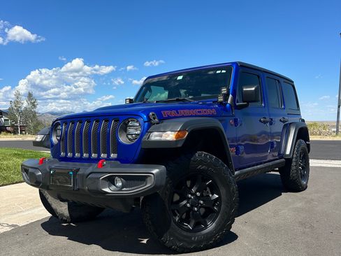 Used 2018 Jeep Wrangler Unlimited Rubicon AWD/4WD image 8