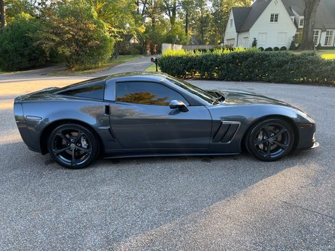 Used 2011 Chevrolet Corvette Grand Sport w/ Preferred Equipment Group image 1