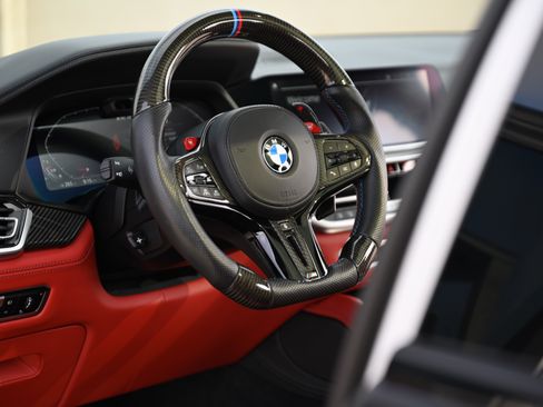 Used 2022 BMW X5 M w/ Competition Package 2 AWD/4WD image 5