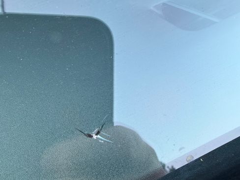 Used 2023 Ford F150 Lariat image 19