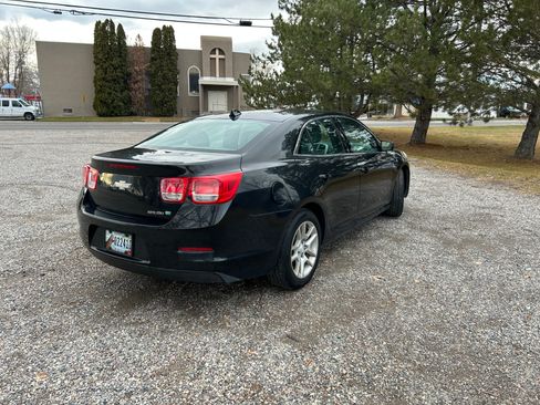 Used 2013 Chevrolet Malibu Eco w/ Leather Package image 6