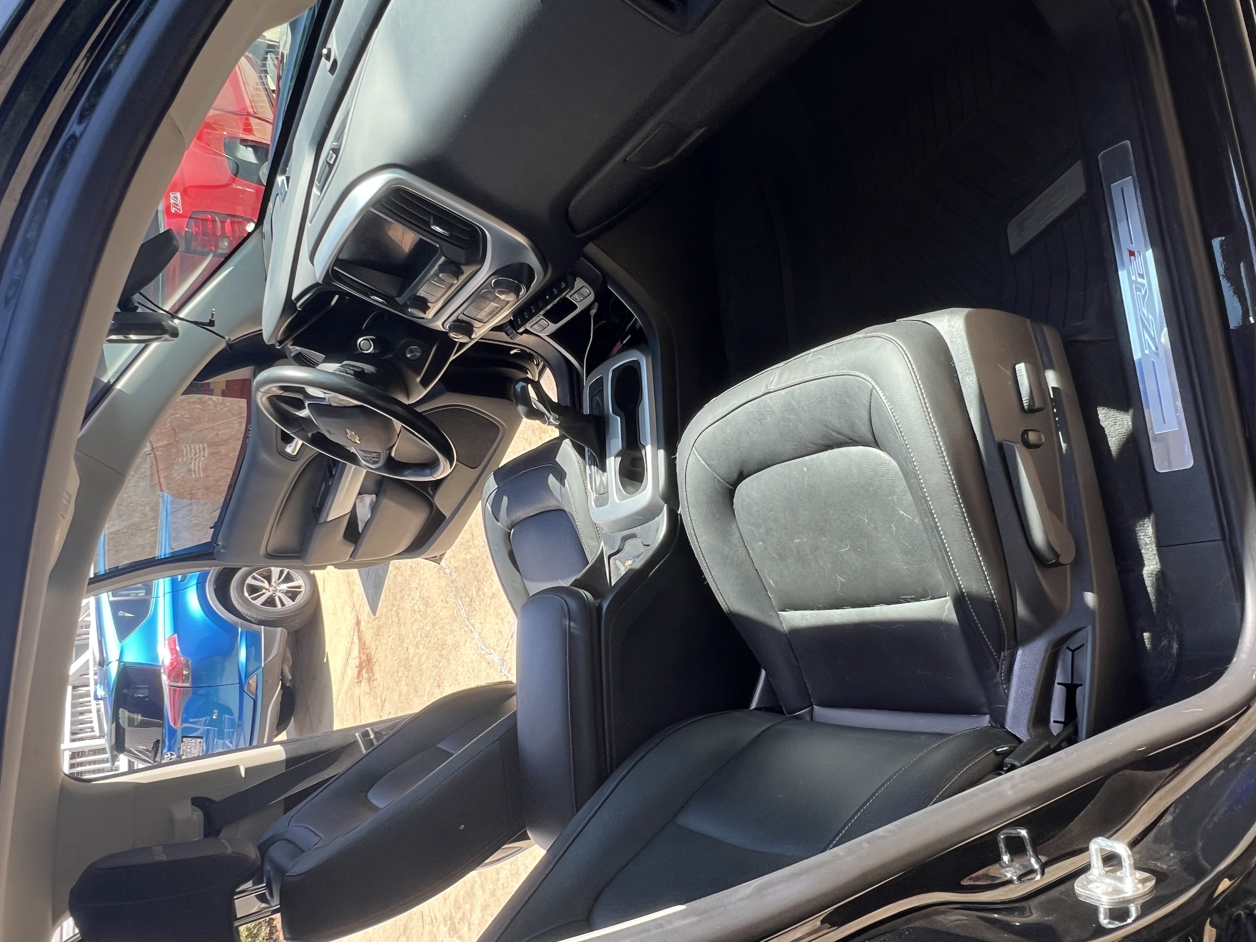 Used 2022 Chevrolet Colorado ZR2 AWD/4WD image 12