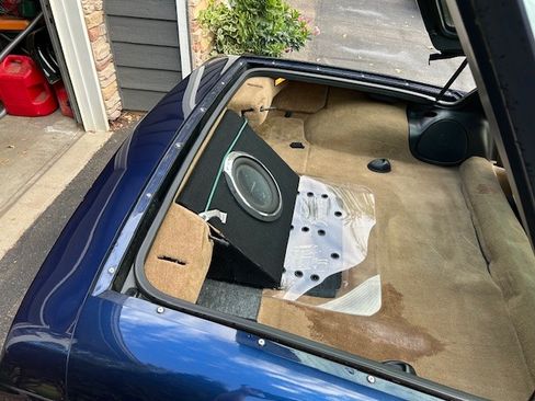 Used 2000 Chevrolet Corvette Coupe w/ Roof Pkg image 10