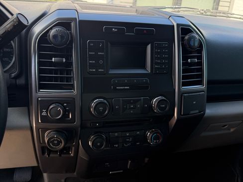 Used 2017 Ford F150 XLT w/ Trailer Tow Package AWD/4WD image 9